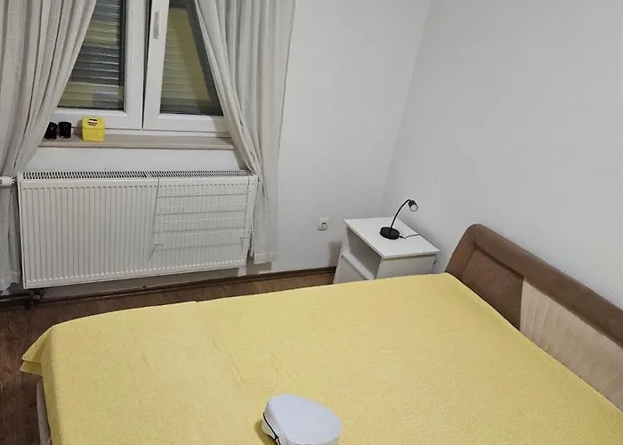 Apartment House Guska