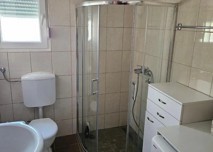 Apartment House Guska