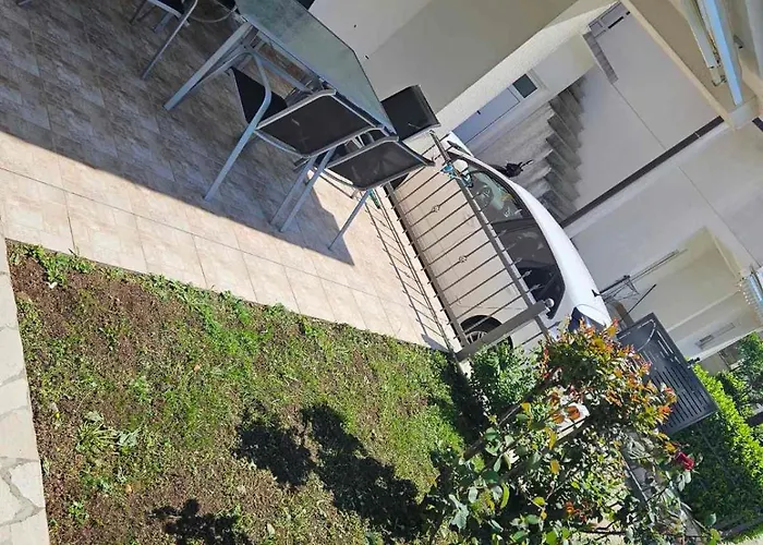 Apartment House Guska